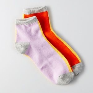 New American Eagle Women’s Colorblock Ankle Socks